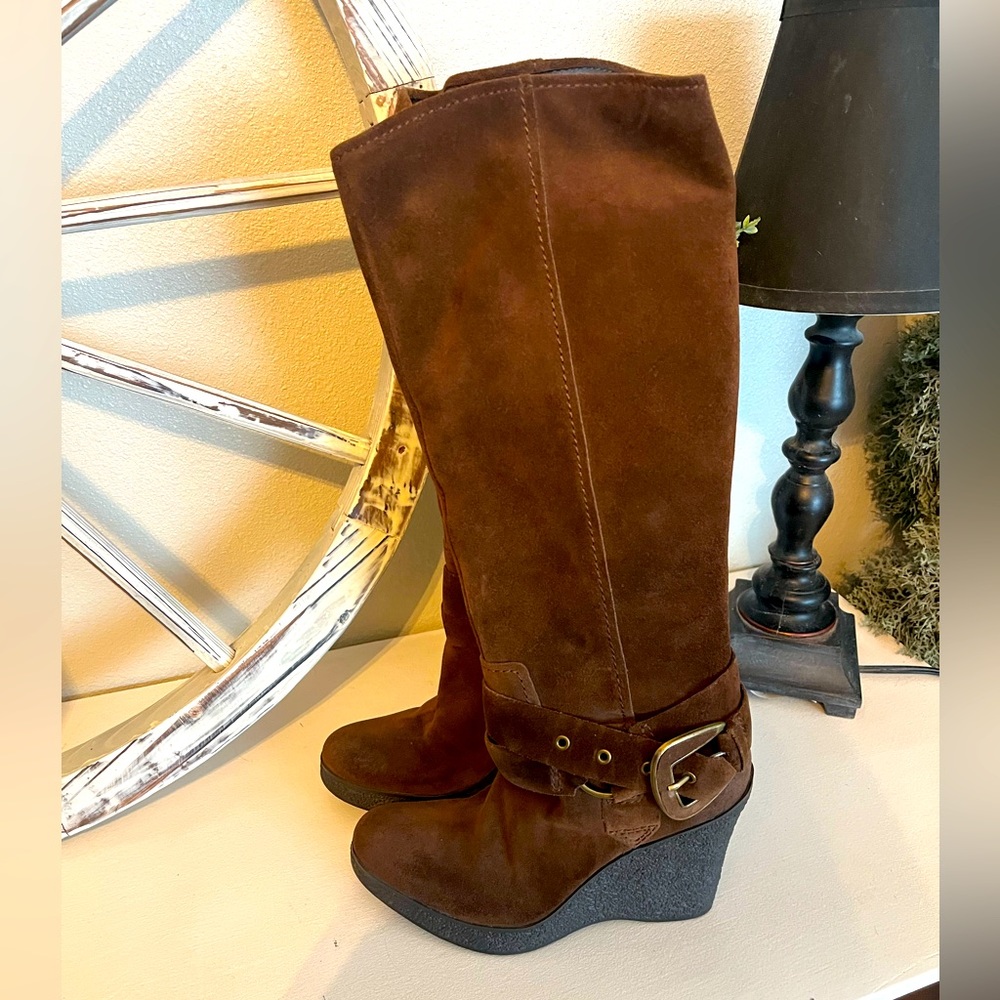Nine West Western Wedge Brown Suede Boots size 7